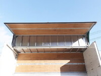 いすゞフォワードアルミウイング中型（4t）[写真12]