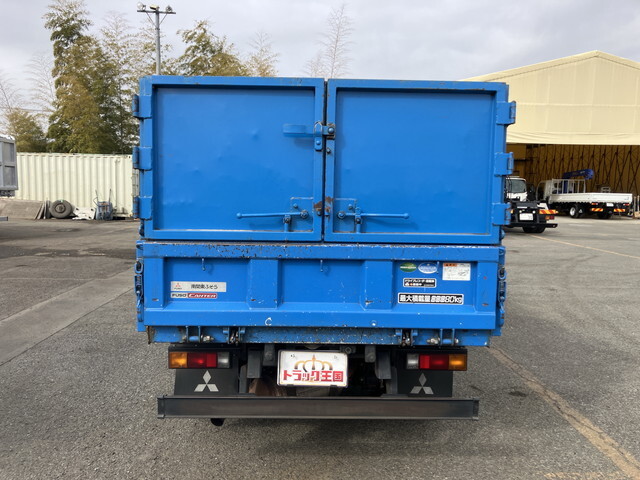 三菱ふそうキャンター深ダンプ（土砂禁ダンプ）小型（2t・3t）[写真11]