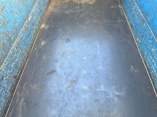 三菱ふそうキャンター深ダンプ（土砂禁ダンプ）小型（2t・3t）[写真09]