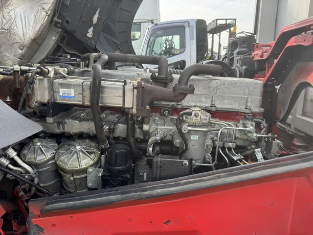 日野プロフィアアルミウイング大型（10t）[写真15]