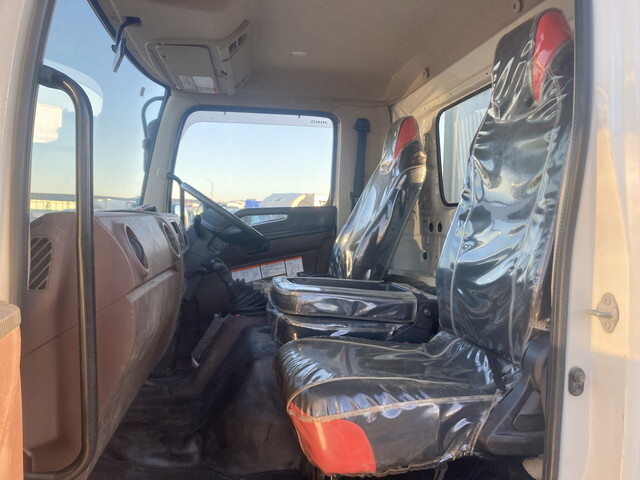 日野レンジャーダンプ中型（4t）[写真31]