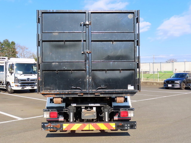 日野レンジャーコンテナ専用車中型（4t）[写真05]