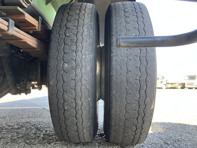 いすゞエルフバキュームカー小型（2t・3t）[写真21]