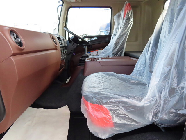 日野レンジャークレーン4段増トン（6t・8t）[写真20]