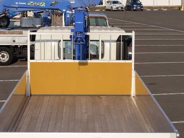 日野レンジャークレーン4段増トン（6t・8t）[写真07]