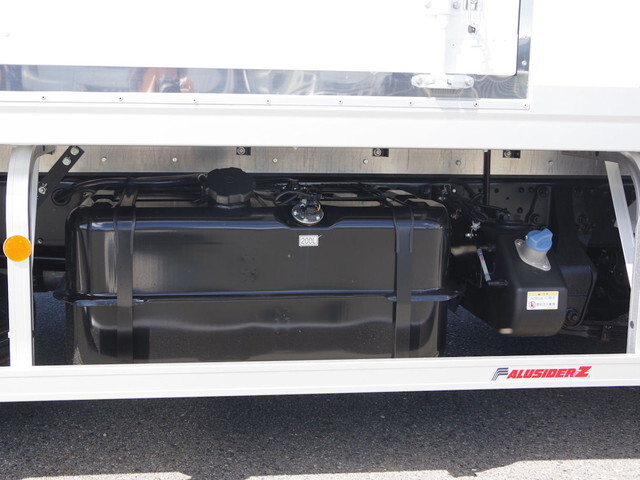 三菱ふそうファイター冷凍車（冷蔵車）中型（4t）[写真19]