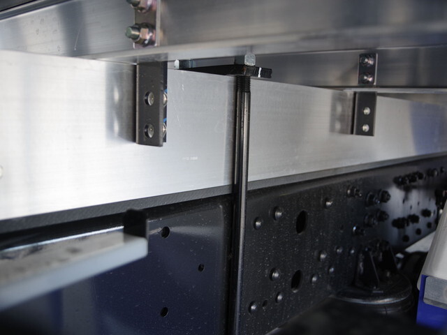 三菱ふそうファイター冷凍車（冷蔵車）中型（4t）[写真07]