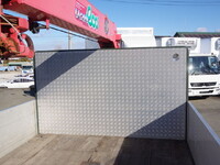 三菱ふそうファイタークレーン4段増トン（6t・8t）[写真15]