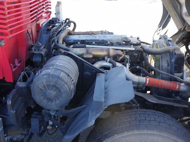 三菱ふそうファイタークレーン4段増トン（6t・8t）[写真28]