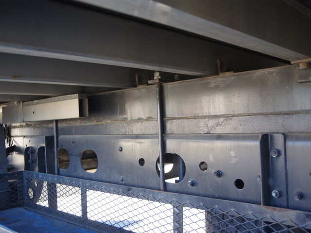 三菱ふそうファイタークレーン4段増トン（6t・8t）[写真07]