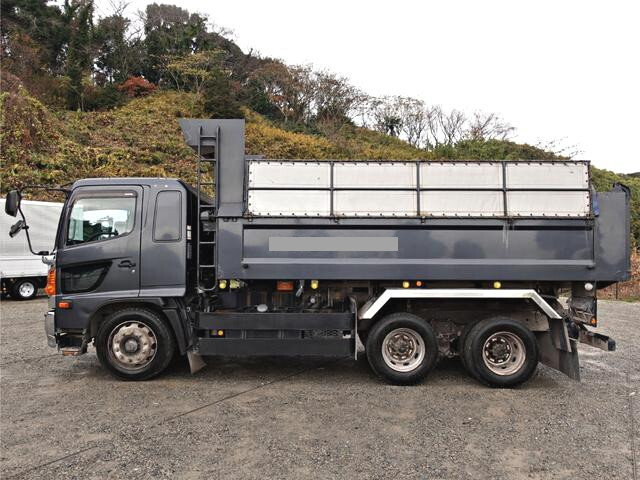 日野レンジャーダンプ増トン（6t・8t）[写真06]