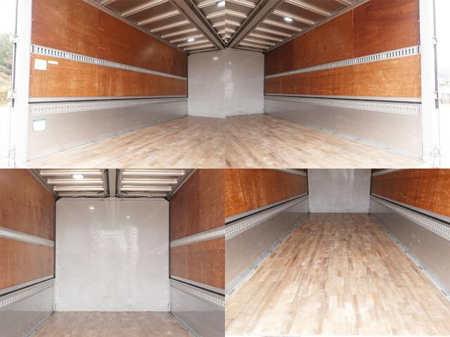 いすゞフォワードアルミウイング中型（4t）[写真10]