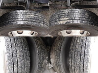 いすゞフォワードアルミウイング中型（4t）[写真12]