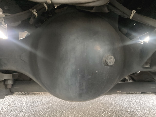 UDトラックスクオンアルミウイング大型（10t）[写真24]