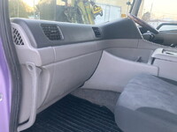 UDトラックスクオンアルミウイング大型（10t）[写真31]