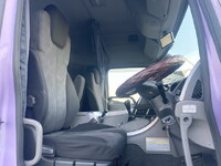 UDトラックスクオンアルミウイング大型（10t）[写真33]