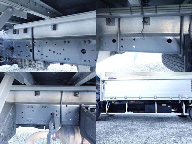 三菱ふそうファイターアルミウイング中型（4t）[写真16]