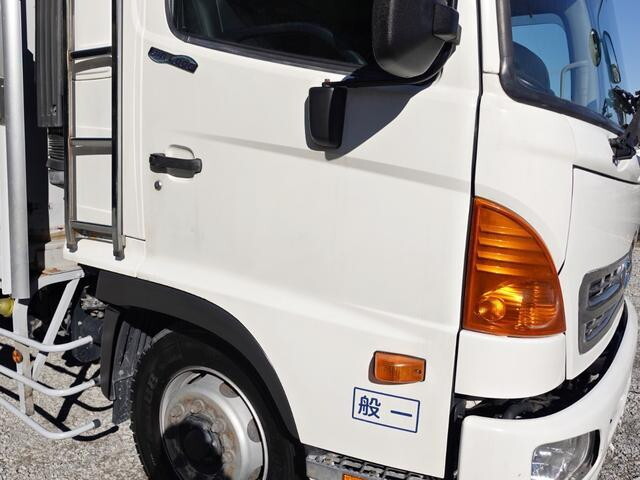 日野レンジャーアルミウイング増トン（6t・8t）[写真06]