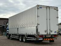 いすゞギガアルミウイング大型（10t）[写真04]