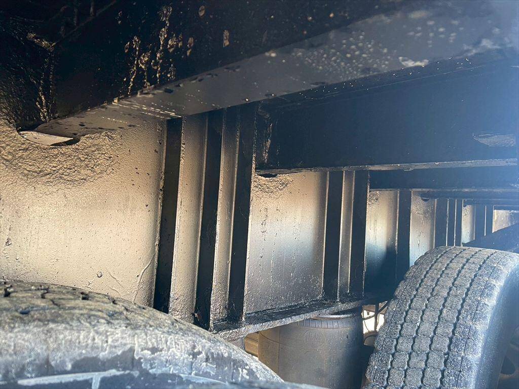 その他のメーカーその他の車種煽付平床式トレーラー大型（10t）[写真20]