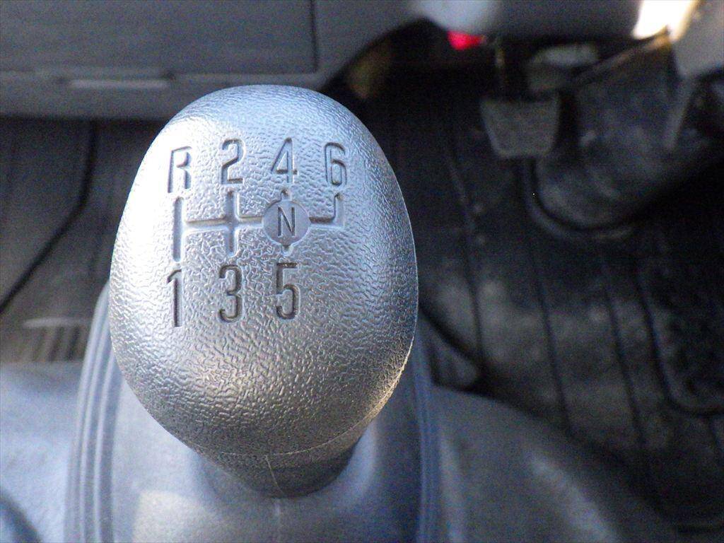 いすゞエルフローダーダンプ小型（2t・3t）[写真22]