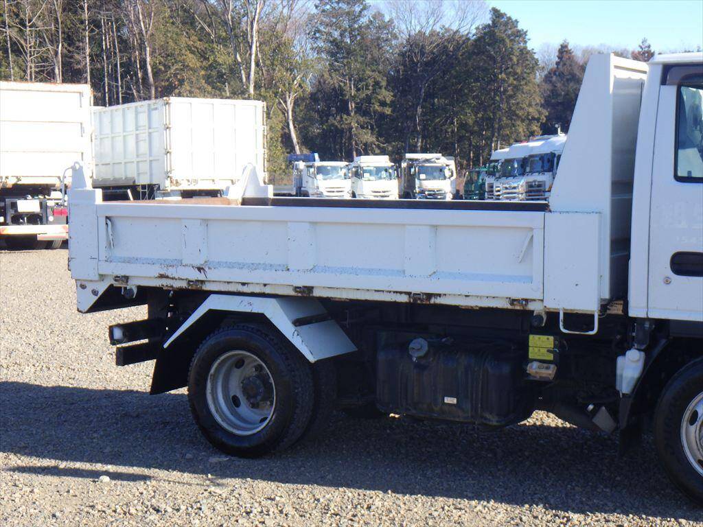 いすゞエルフローダーダンプ小型（2t・3t）[写真05]