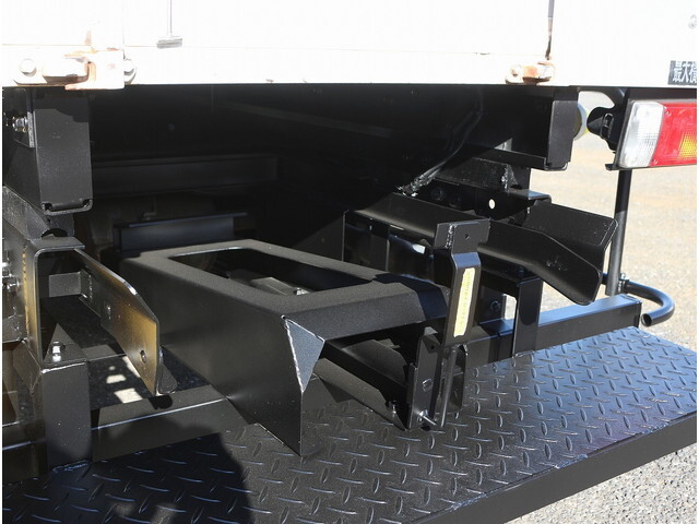 日産アトラスアルミバン小型（2t・3t）[写真20]