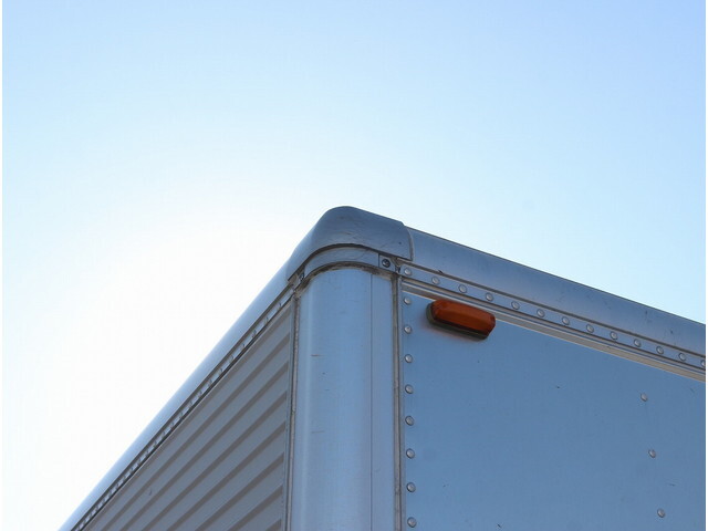 日産アトラスアルミバン小型（2t・3t）[写真22]