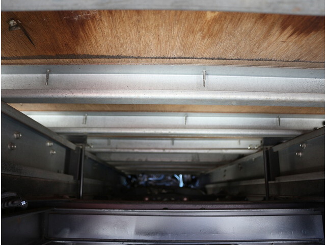 日産アトラスアルミバン小型（2t・3t）[写真29]