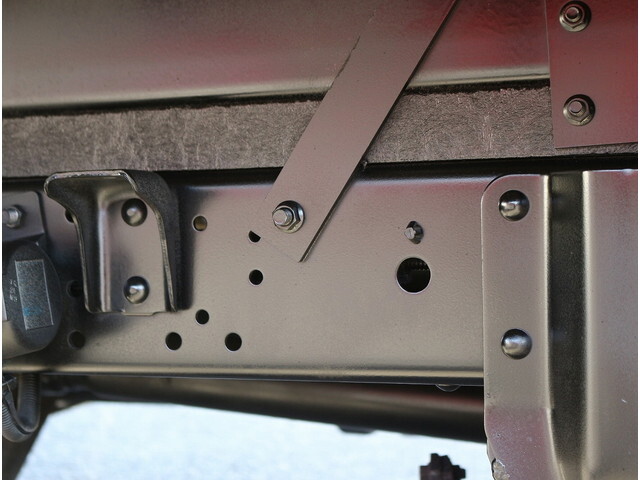 日産アトラスアルミバン小型（2t・3t）[写真30]