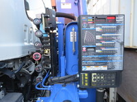 いすゞフォワードクレーン5段増トン（6t・8t）[写真16]