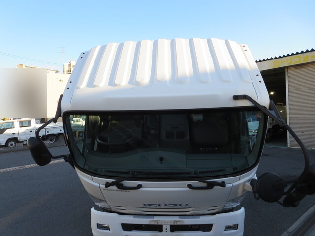 いすゞフォワードクレーン5段増トン（6t・8t）[写真17]