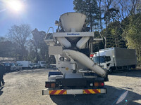 三菱ふそうファイターミキサー車（コンクリートミキサー）増トン（6t・8t）[写真16]