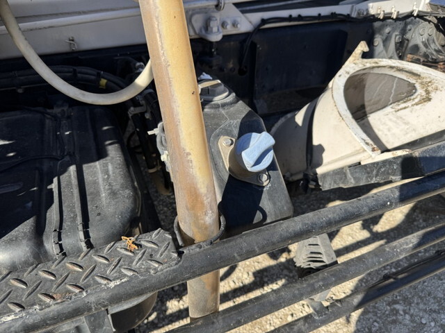 三菱ふそうファイターミキサー車（コンクリートミキサー）増トン（6t・8t）[写真19]