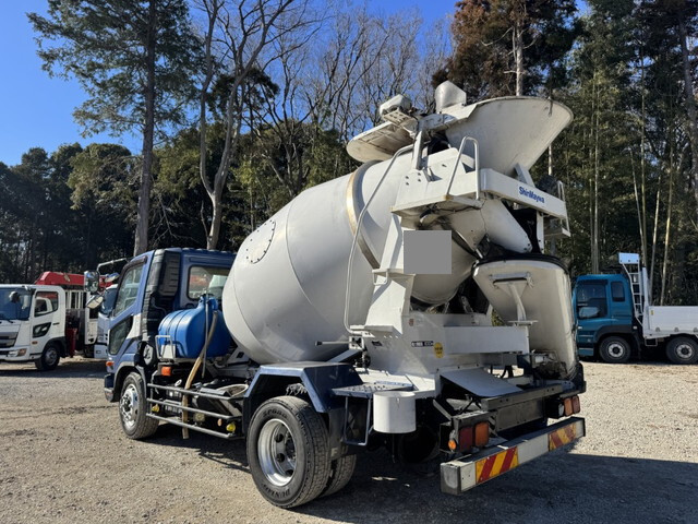 三菱ふそうファイターミキサー車（コンクリートミキサー）増トン（6t・8t）[写真02]
