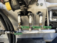 三菱ふそうファイターミキサー車（コンクリートミキサー）増トン（6t・8t）[写真30]