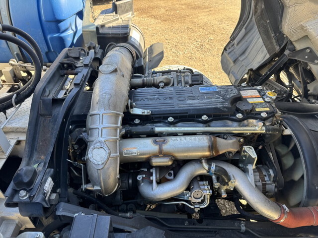 三菱ふそうファイターミキサー車（コンクリートミキサー）増トン（6t・8t）[写真38]