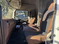 日野レンジャーアルミウイング中型（4t）[写真16]