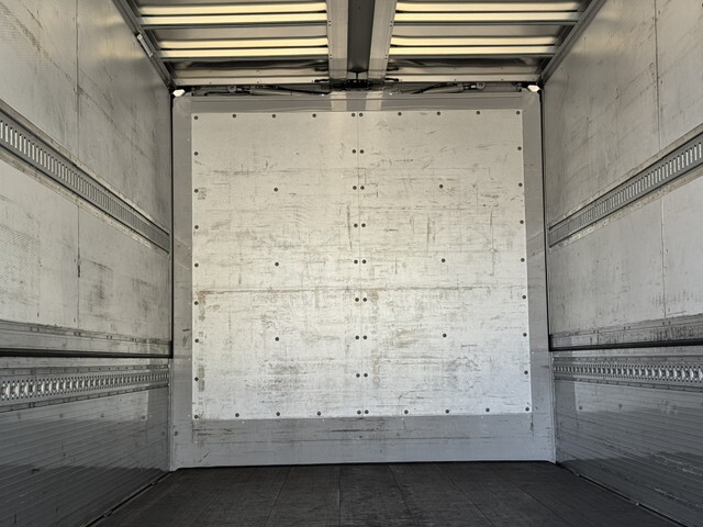 日野レンジャーアルミウイング中型（4t）[写真27]