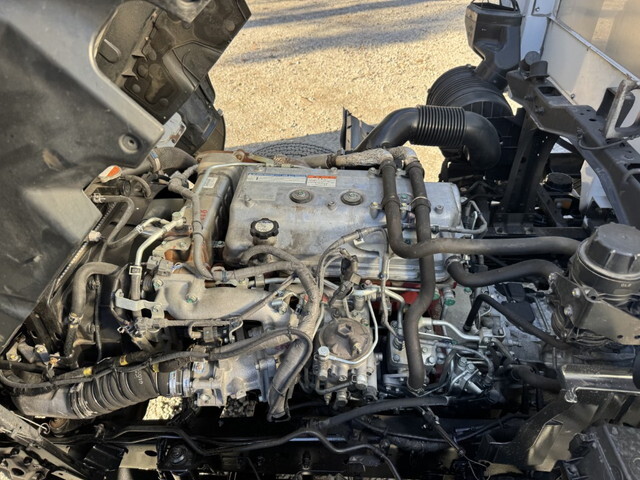 日野レンジャーアルミウイング中型（4t）[写真29]