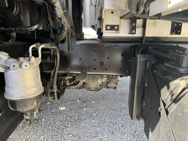 日野レンジャーアルミウイング中型（4t）[写真32]