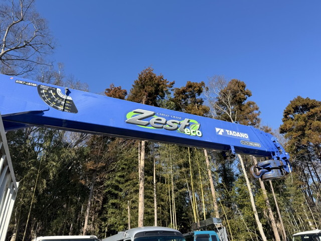 いすゞフォワードクレーン4段中型（4t）[写真15]