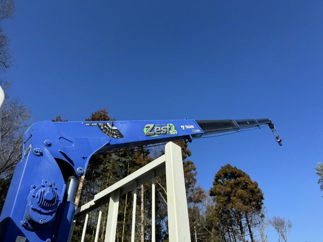 いすゞフォワードクレーン4段中型（4t）[写真24]