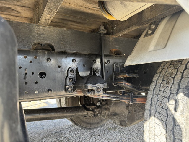 いすゞフォワードクレーン4段中型（4t）[写真31]