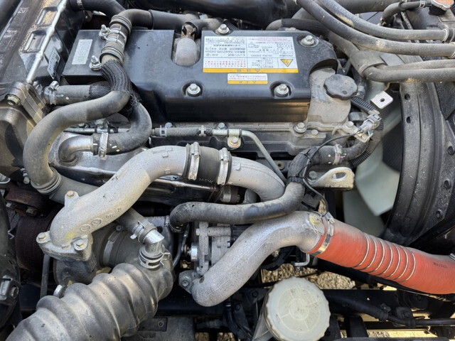 いすゞフォワードクレーン4段中型（4t）[写真37]