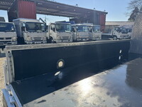 三菱ふそうキャンター平ボディ小型（2t・3t）[写真22]