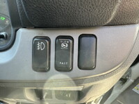 三菱ふそうキャンター平ボディ小型（2t・3t）[写真08]