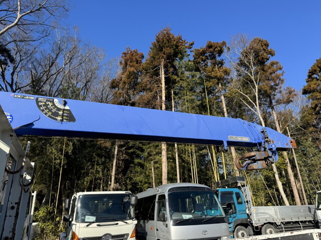 三菱ふそうキャンタークレーン4段小型（2t・3t）[写真10]