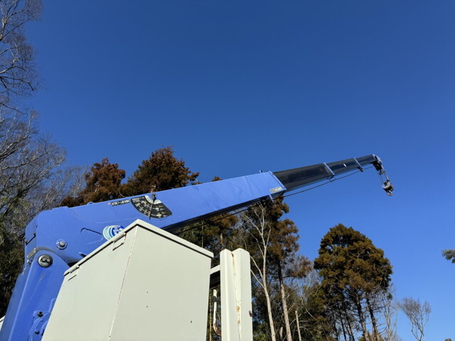 三菱ふそうキャンタークレーン4段小型（2t・3t）[写真22]