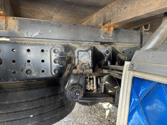 三菱ふそうキャンタークレーン4段小型（2t・3t）[写真25]